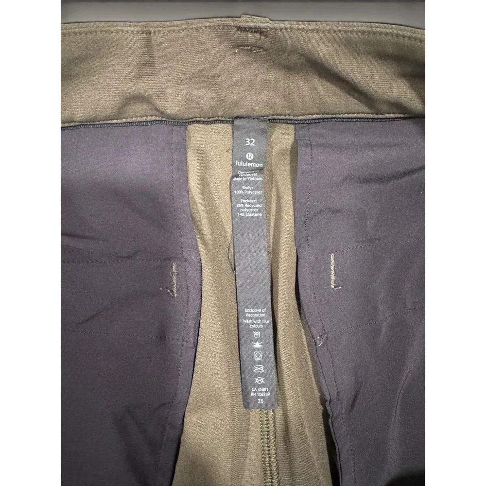 Lululemon Mens Commission Slim Fit Pant 32 Dark Olive Green Warpstreme Chino